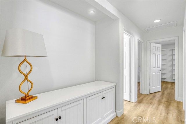 22158 Rayen, West Hills (los Angeles), CA 91304