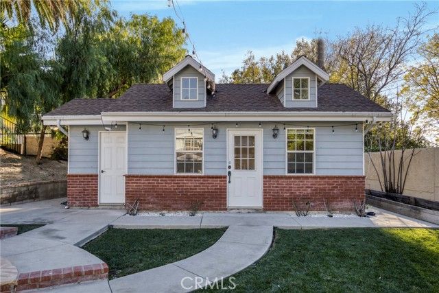 22158 Rayen, West Hills (los Angeles), CA 91304