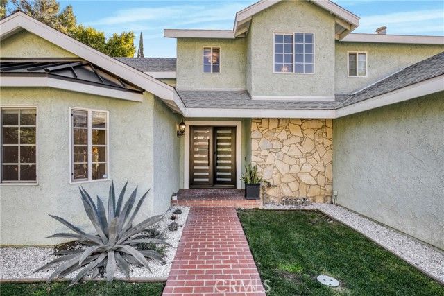 22158 Rayen, West Hills (los Angeles), CA 91304