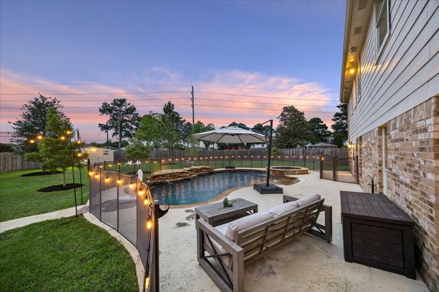 2422 Great Prairie Lane, Katy, TX 77494