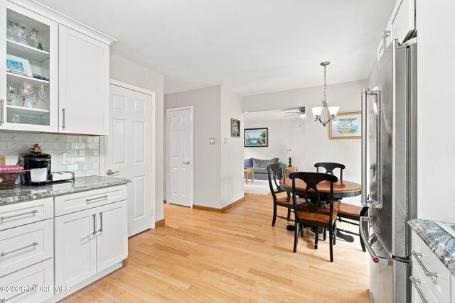 21 Gary Drive, Englishtown, NJ 07726