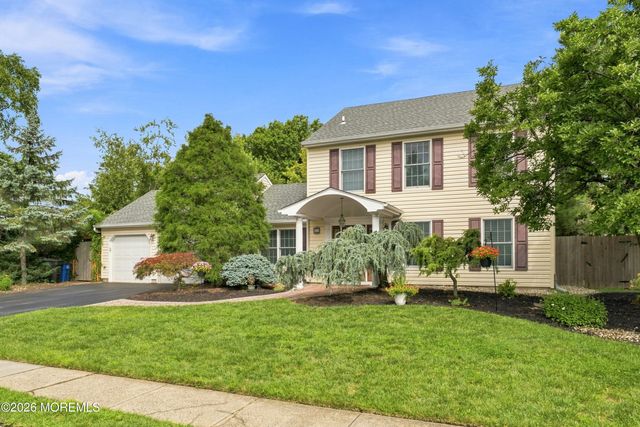 21 Gary Drive, Englishtown, NJ 07726