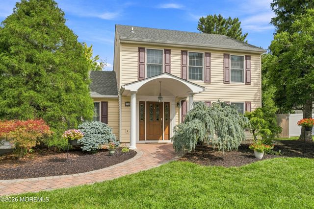 21 Gary Drive, Englishtown, NJ 07726