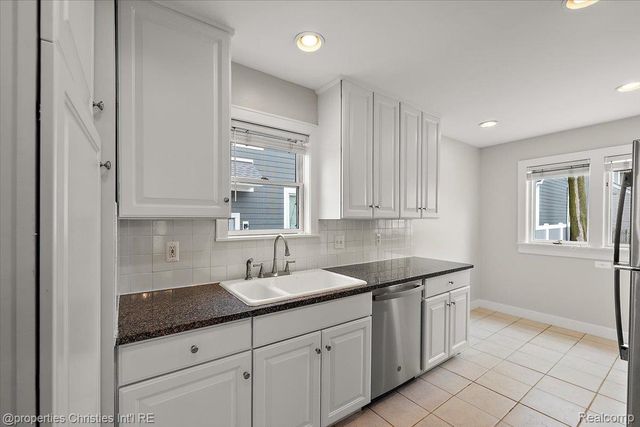 1007 CHESTER Street, Birmingham, MI 48009