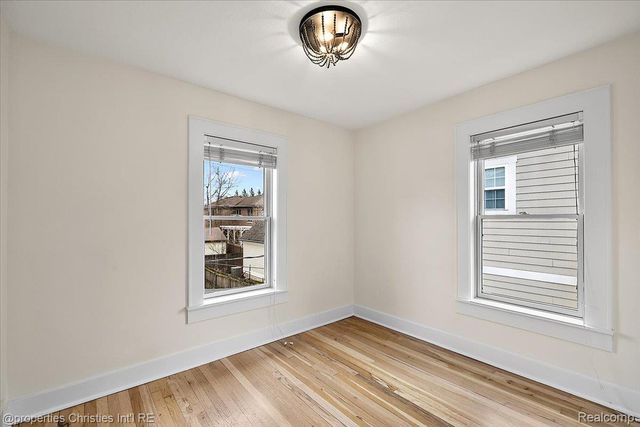 1007 CHESTER Street, Birmingham, MI 48009