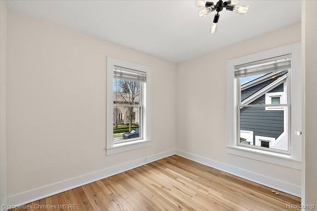 1007 CHESTER Street, Birmingham, MI 48009