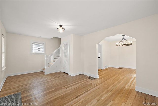 1007 CHESTER Street, Birmingham, MI 48009