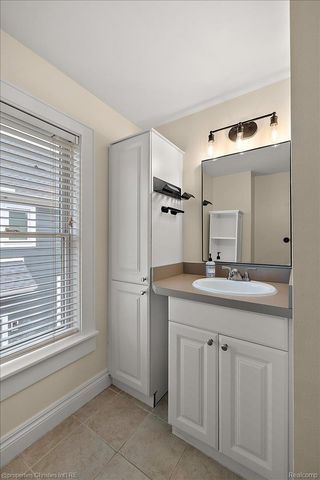 1007 CHESTER Street, Birmingham, MI 48009