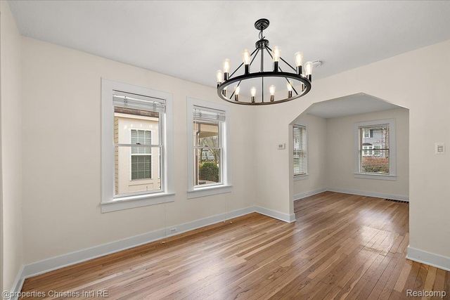 1007 CHESTER Street, Birmingham, MI 48009