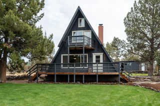 5325 NW Jackpine Avenue, Redmond, OR 97756