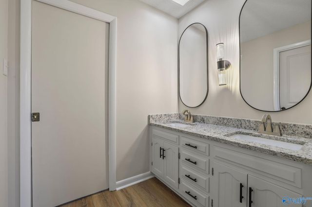 2401 Old Creek Trail SE, Decatur, AL 35603