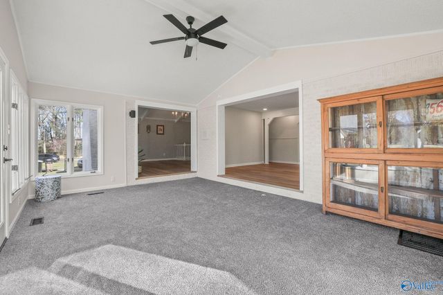 2401 Old Creek Trail SE, Decatur, AL 35603