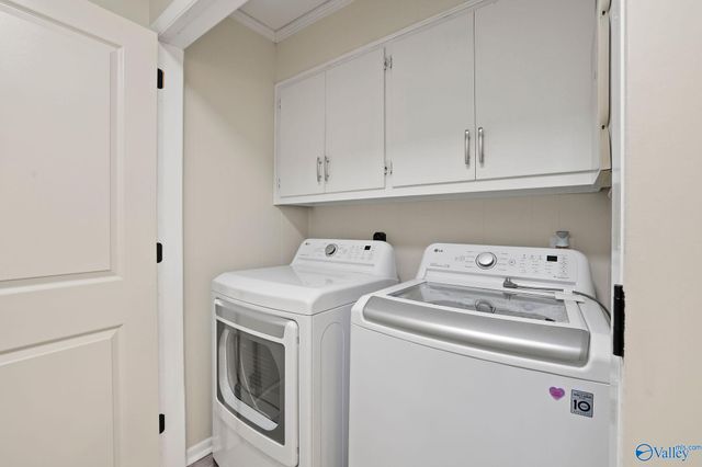 2401 Old Creek Trail SE, Decatur, AL 35603