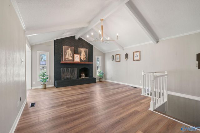 2401 Old Creek Trail SE, Decatur, AL 35603