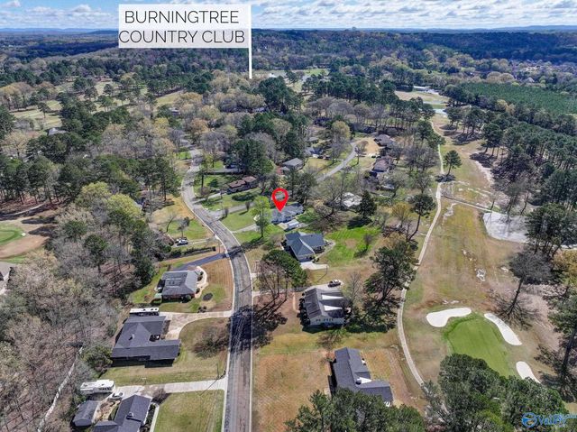 2401 Old Creek Trail SE, Decatur, AL 35603