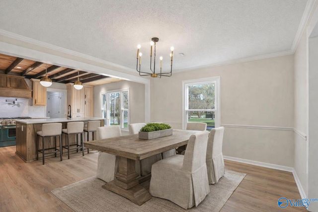 2401 Old Creek Trail SE, Decatur, AL 35603