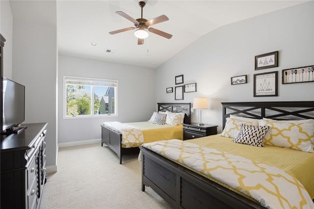578 Sunset Point Drive, West Union, SC 29696