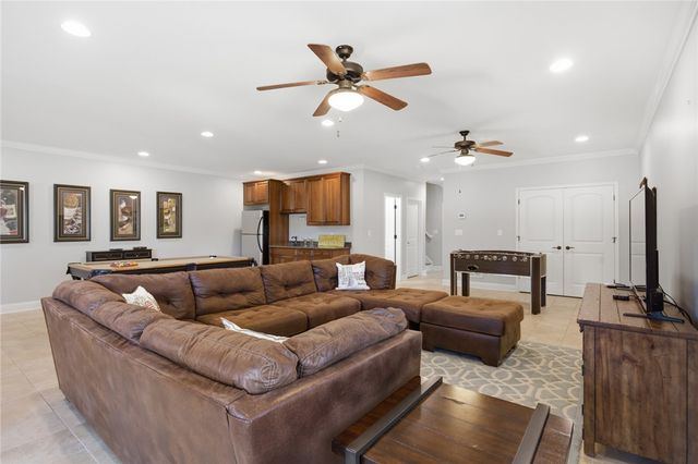 578 Sunset Point Drive, West Union, SC 29696