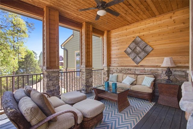 578 Sunset Point Drive, West Union, SC 29696