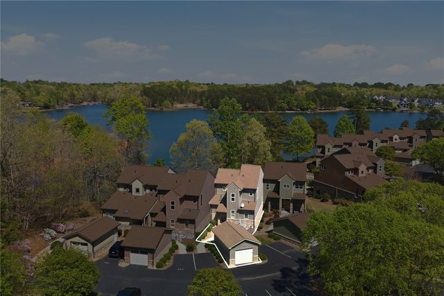 578 Sunset Point Drive, West Union, SC 29696