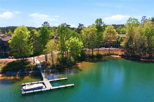 578 Sunset Point Drive, West Union, SC 29696