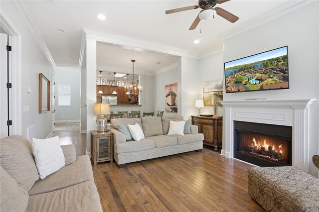 578 Sunset Point Drive, West Union, SC 29696