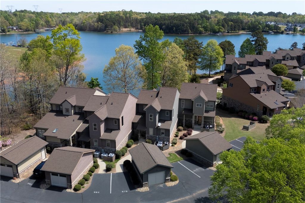 578 Sunset Point Drive, West Union, SC 29696