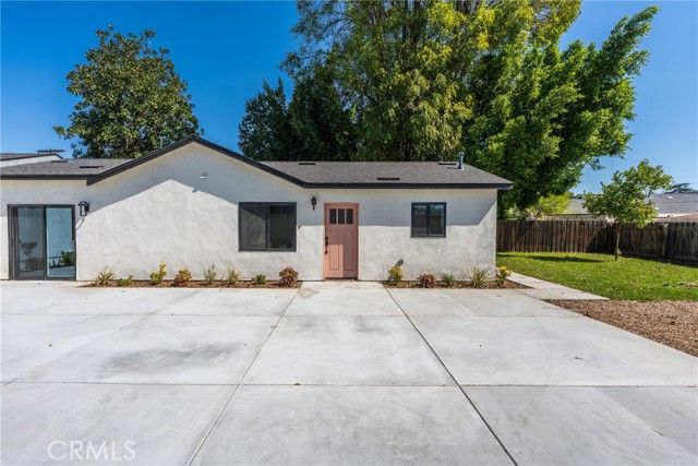 14138 Archwood, Van Nuys (los Angeles), CA 91405