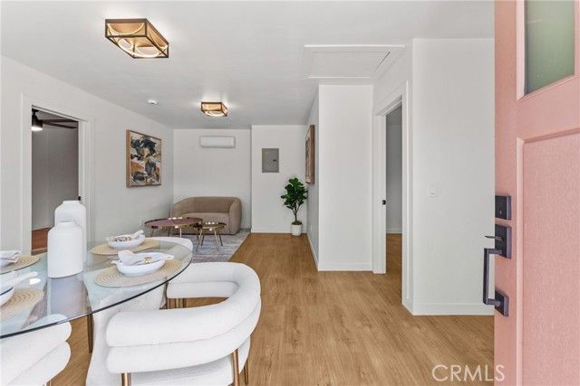 14138 Archwood, Van Nuys (los Angeles), CA 91405