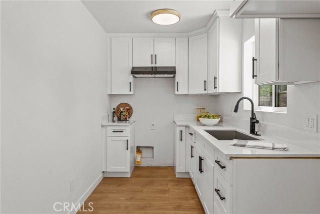 14138 Archwood, Van Nuys (los Angeles), CA 91405