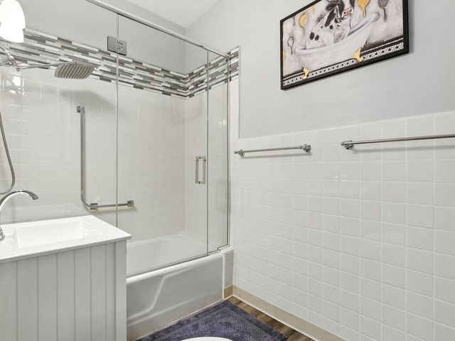 5832 S Stony Island Avenue 12B, Chicago, IL 60637