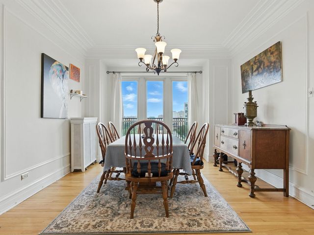 5832 S Stony Island Avenue 12B, Chicago, IL 60637