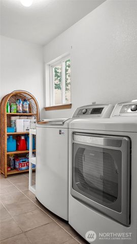 9612 Vantage Terrace Court SE, Olympia, WA 98513