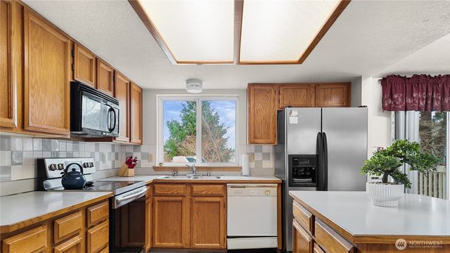 9612 Vantage Terrace Court SE, Olympia, WA 98513