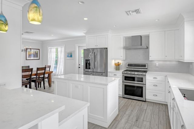 219 Claremont Lane, Palm Beach Shores, FL 33404