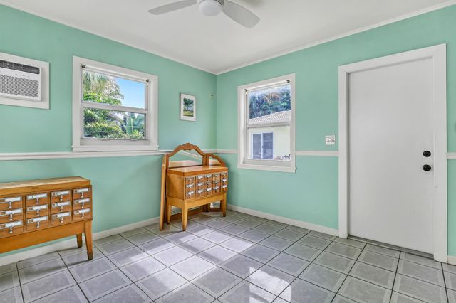 219 Claremont Lane, Palm Beach Shores, FL 33404