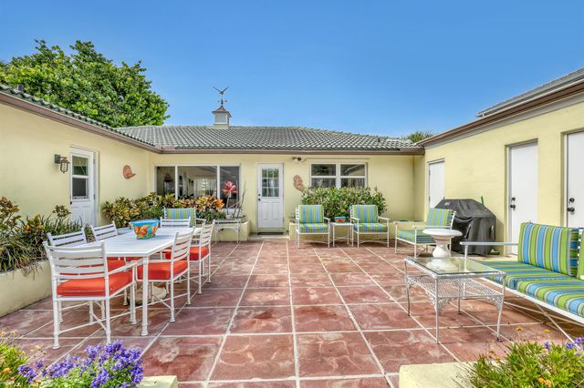 219 Claremont Lane, Palm Beach Shores, FL 33404