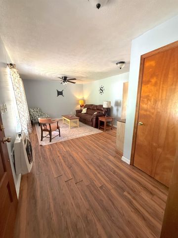 400 Paradise Lane, Huntington, WV 25704