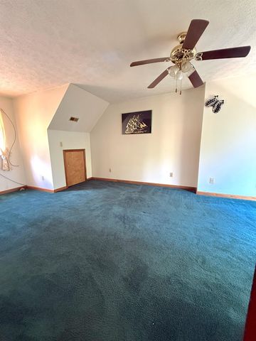 400 Paradise Lane, Huntington, WV 25704