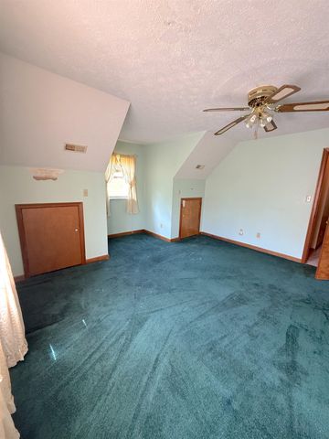 400 Paradise Lane, Huntington, WV 25704