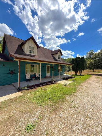 400 Paradise Lane, Huntington, WV 25704