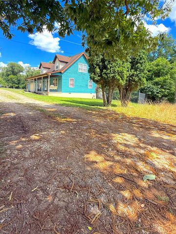 400 Paradise Lane, Huntington, WV 25704