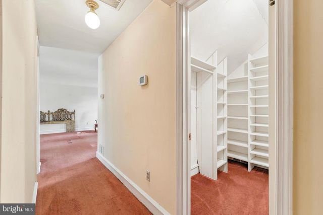 727 RIGHTERS MILL RD, Penn Valley, PA 19072