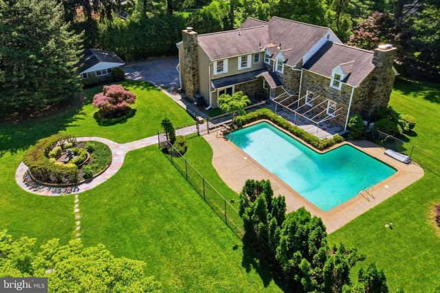 727 RIGHTERS MILL RD, Penn Valley, PA 19072
