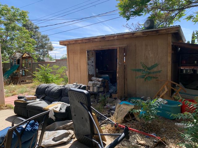 1705 Utah Street NE, Albuquerque, NM 87110