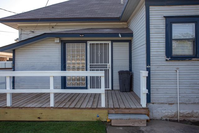 1906 S TYLER Street, Amarillo, TX 79109