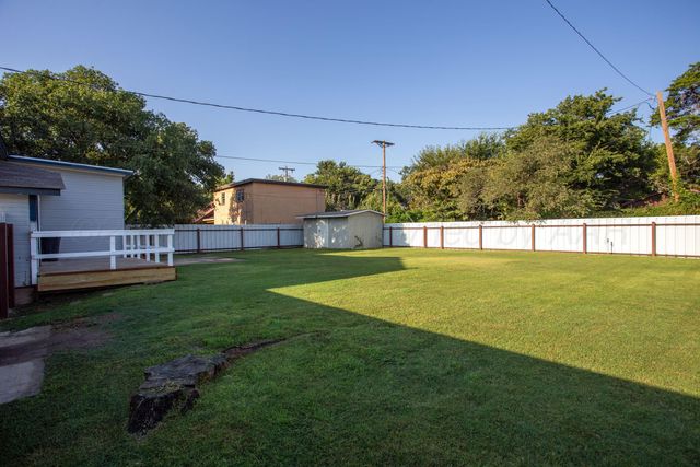 1906 S TYLER Street, Amarillo, TX 79109