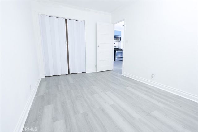 1033 West 62nd Street, Los Angeles, CA 90044