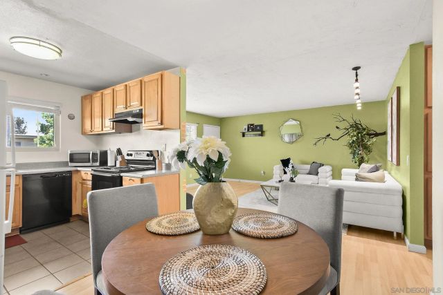 403 Emerald Ave APT 8, El Cajon, CA 92020