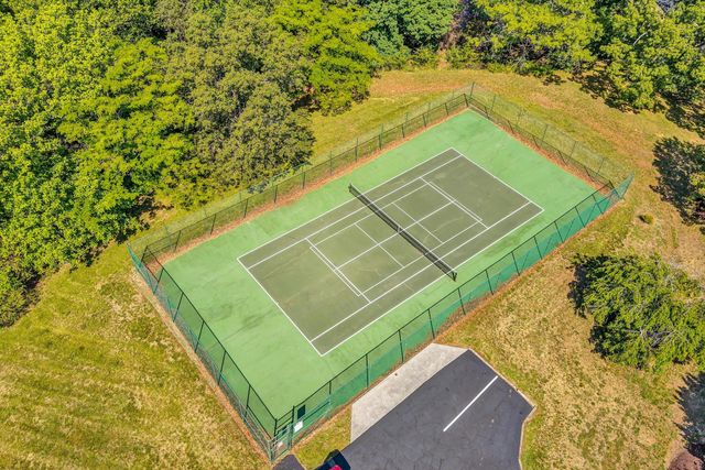 400 HARBOR LANDING DR, Moneta, VA 24121